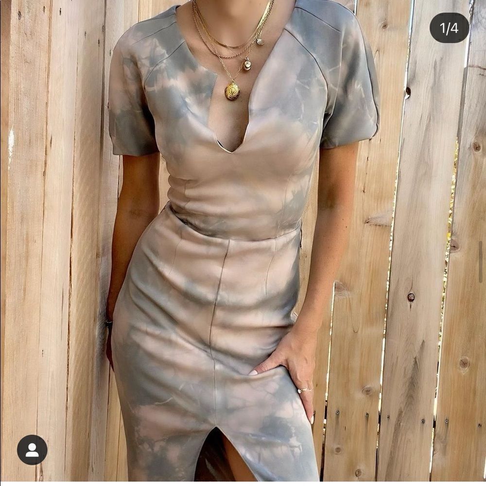 Bebe tie dyed midi dress